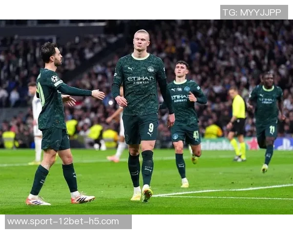 曼城助教称哈兰德与亨利希勒同级别依然保持谦逊态度